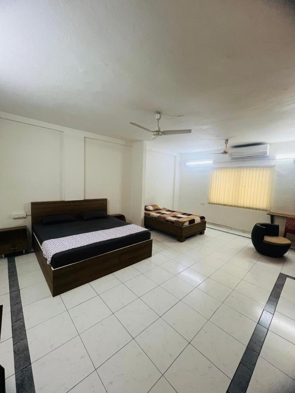 Lara Guest House Haidarábád Kültér fotó